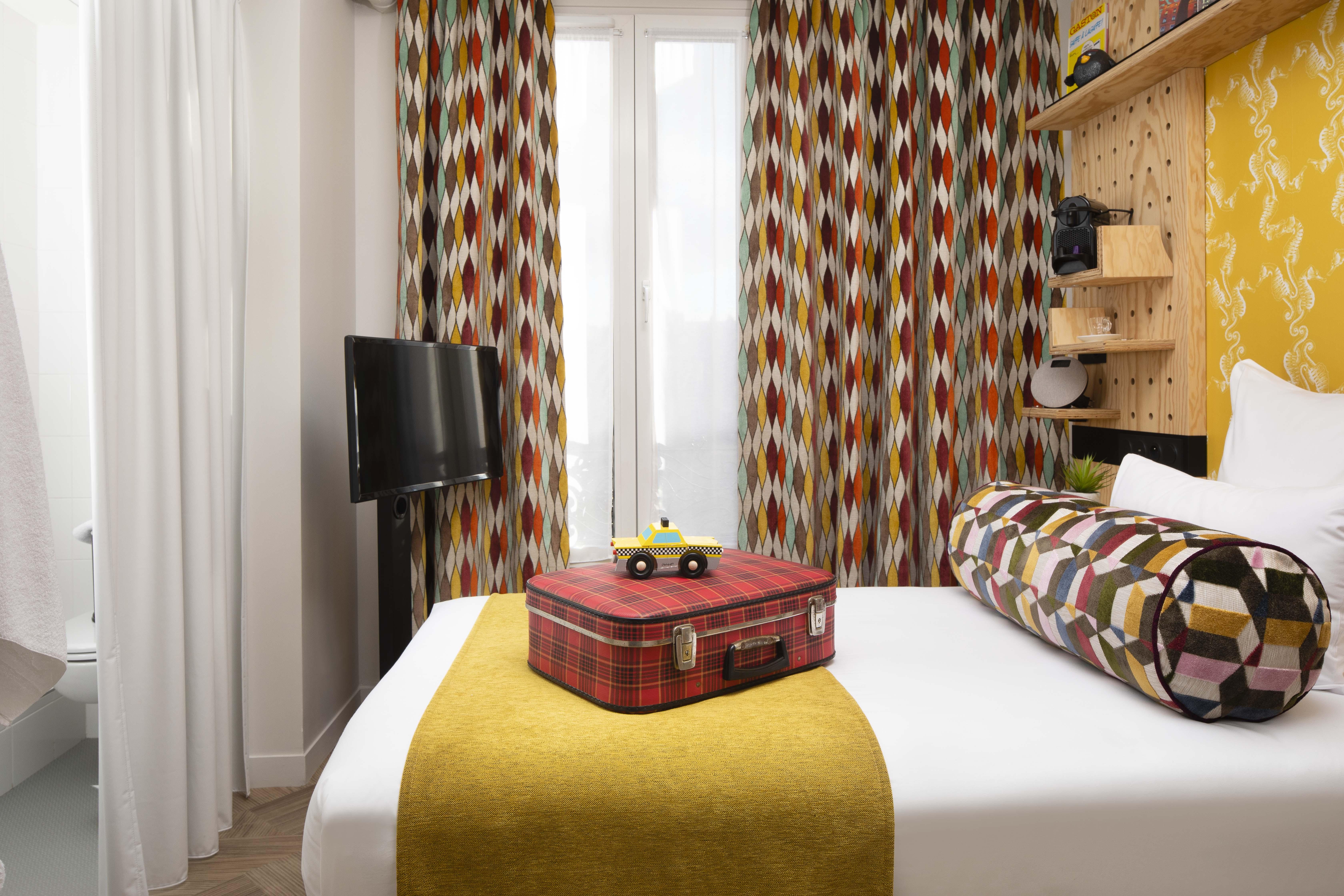 Hotel Locomo - Gare De Lyon Bastille باريس المظهر الخارجي الصورة